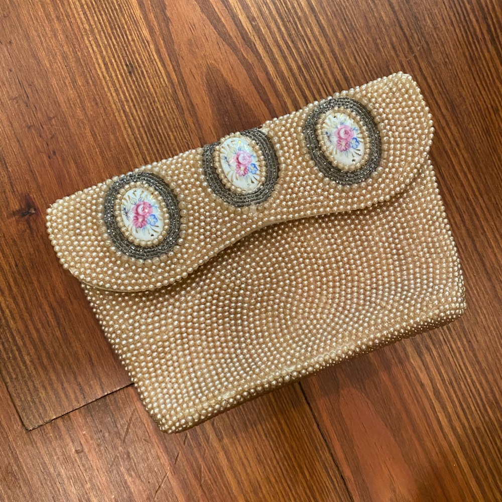Vintage Sharonee Clutch